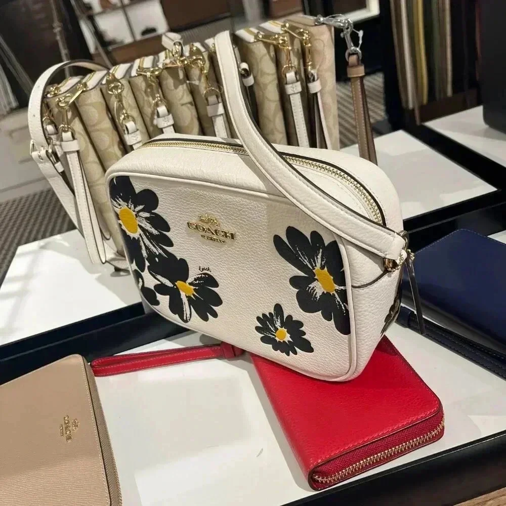 JAMIE CAMERA BAG WITH FLORAL PRINT (COACH CZ598) GOLD/CHALK MULTI - Picture 8 of 11